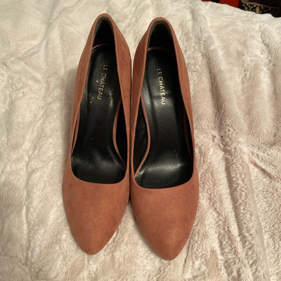 Pink Heels - Picture 2 of 3